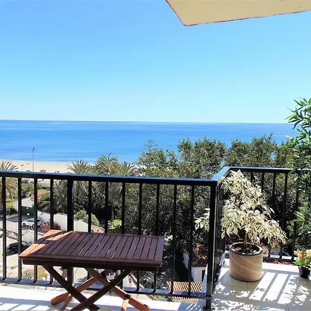 One Bedroom Apartment, Sea View On Floor *