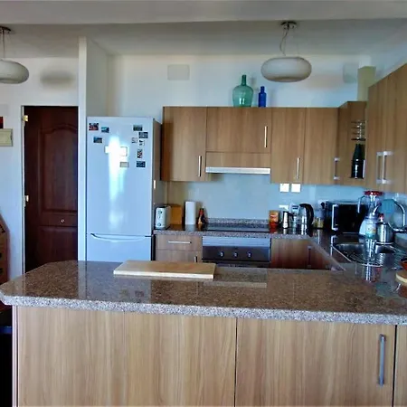 One Bedroom Apartment, Sea View On Floor Фуенхірола